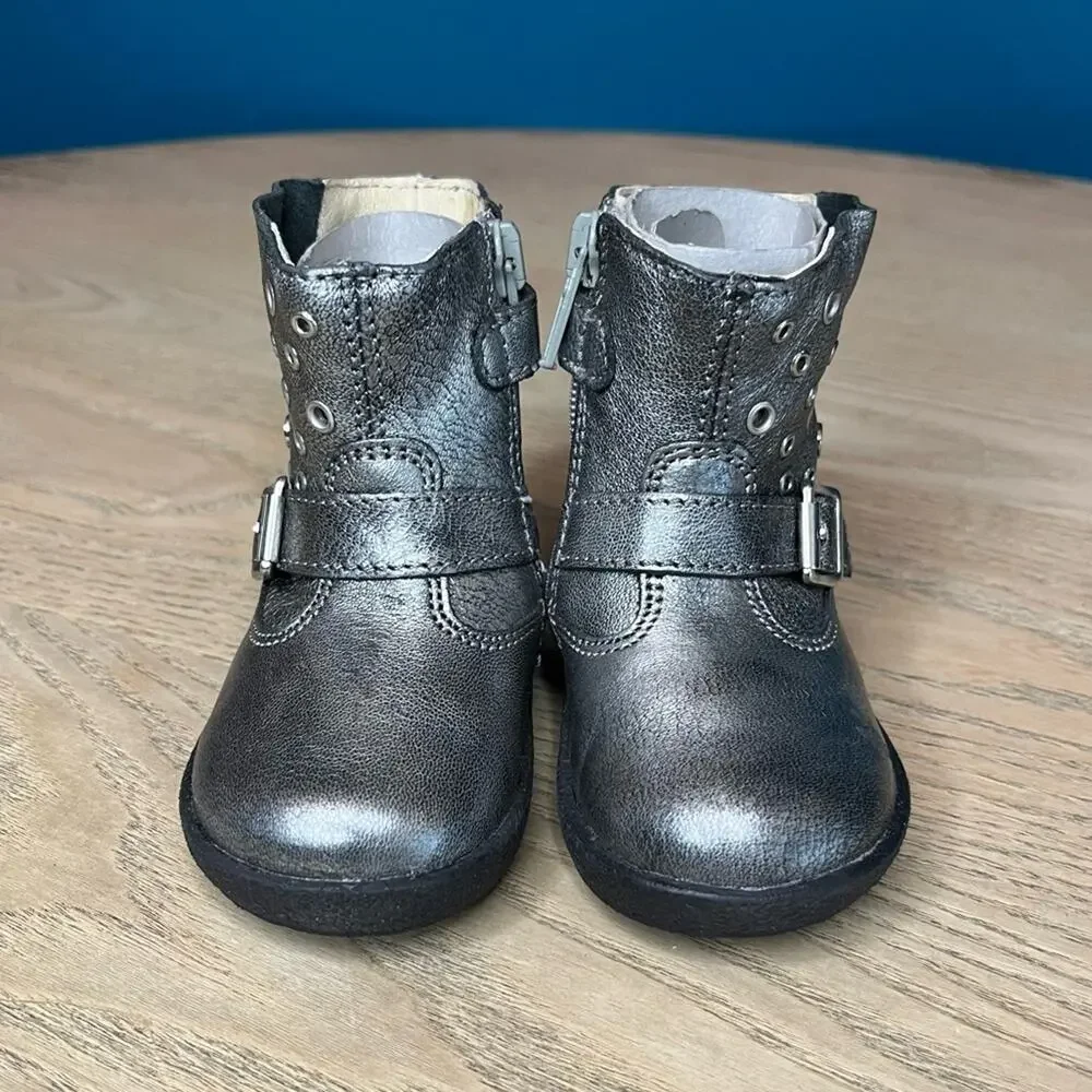 New! Falcotto Baby Girl’s Studded Silver Boots EU Size 18 / US 2 Infant